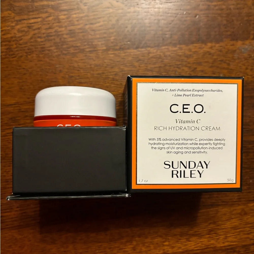NIB Sunday Riley C.E.O. Vitamin C Moisturizer - Picture 2 of 2